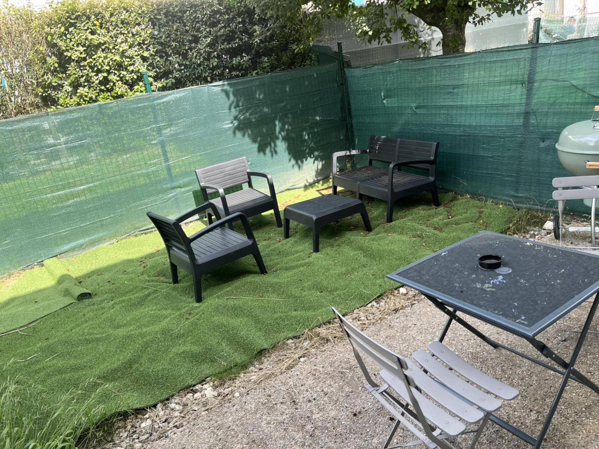 Holiday home Maison Agreable Pour 6 A 5 Mm De *
